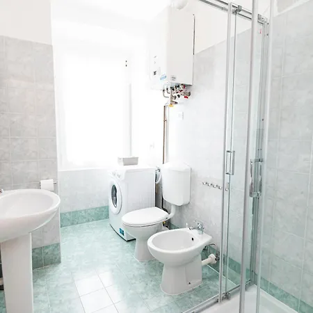 公寓 Il Viandante Di 的里雅斯特